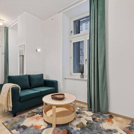 Garden Haven Studio In Old Town Bratislava Exterior photo